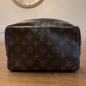 Vintage LouisVuitton Toiletry Pouch Mono Clutch